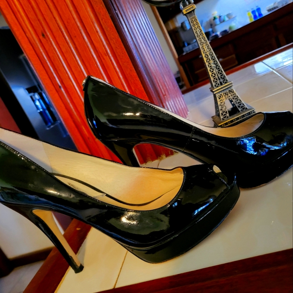 Michael Kors heel